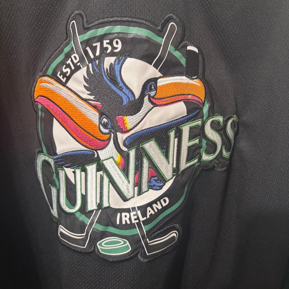 Guinness Beer Ireland Toucan Hockey Jersey Mens XL Black Embroidered 1759 - Picture 6 of 9